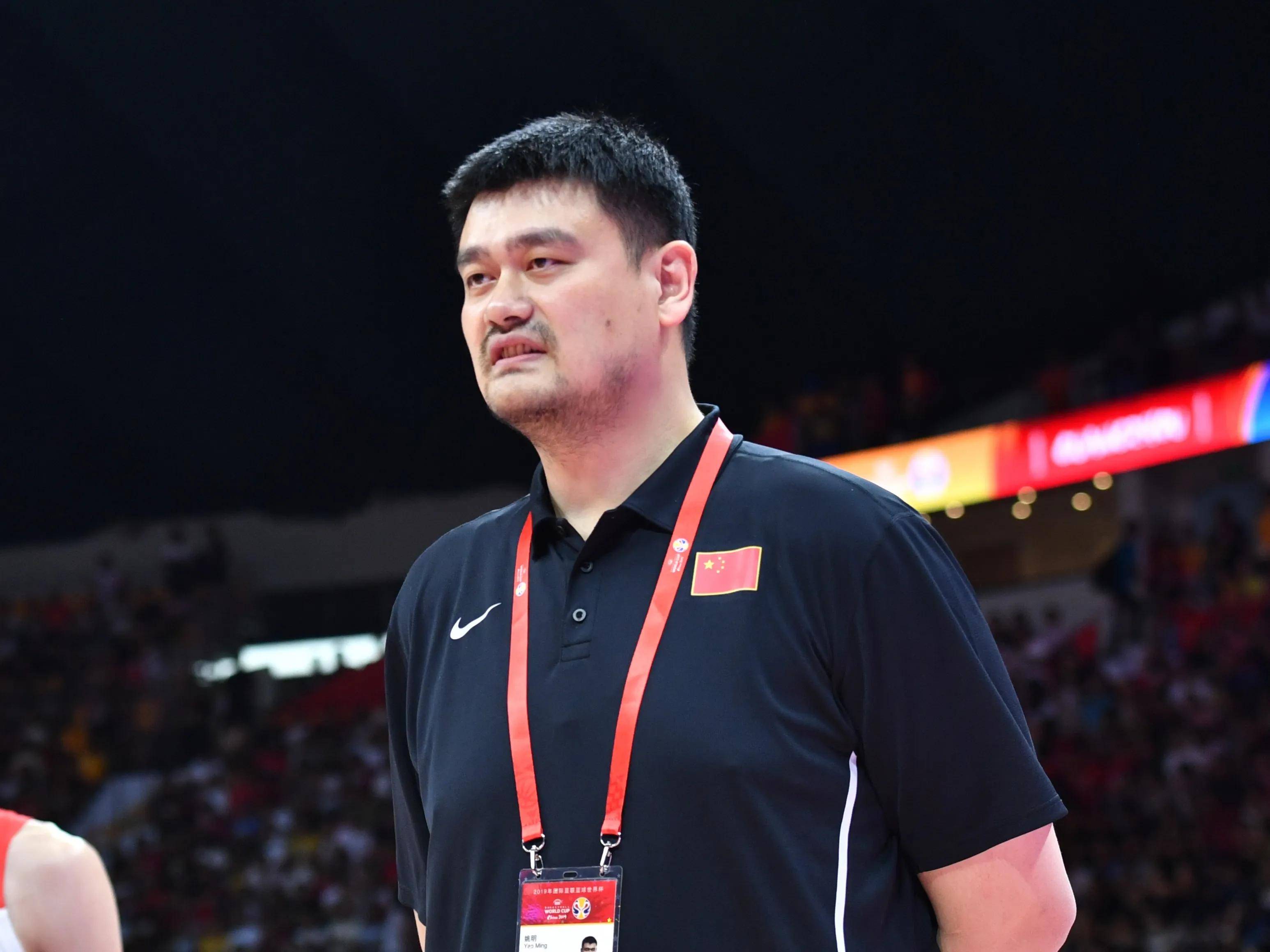 万美元助学 万美元助学